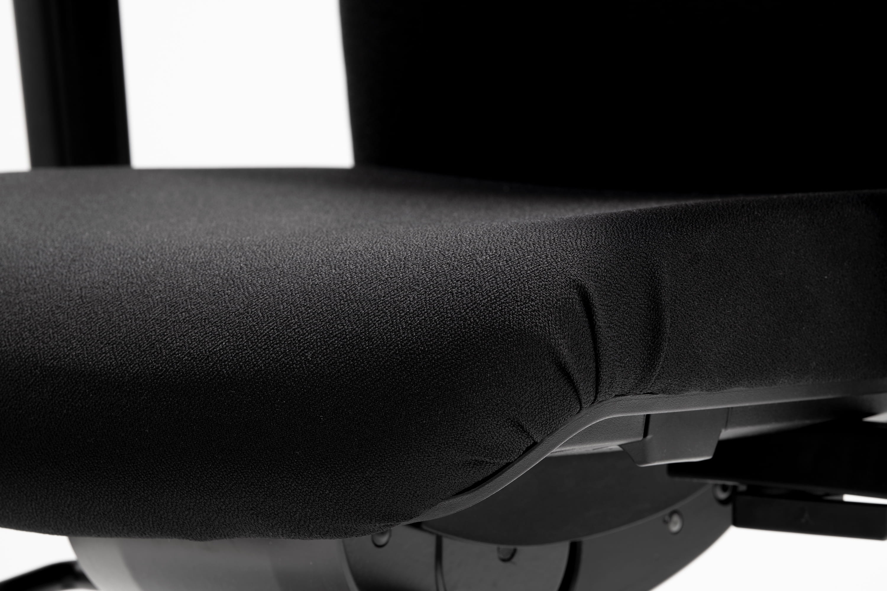 bild09_koehl-edge_schwarz_3000x2000 Chaise de bureau Edge