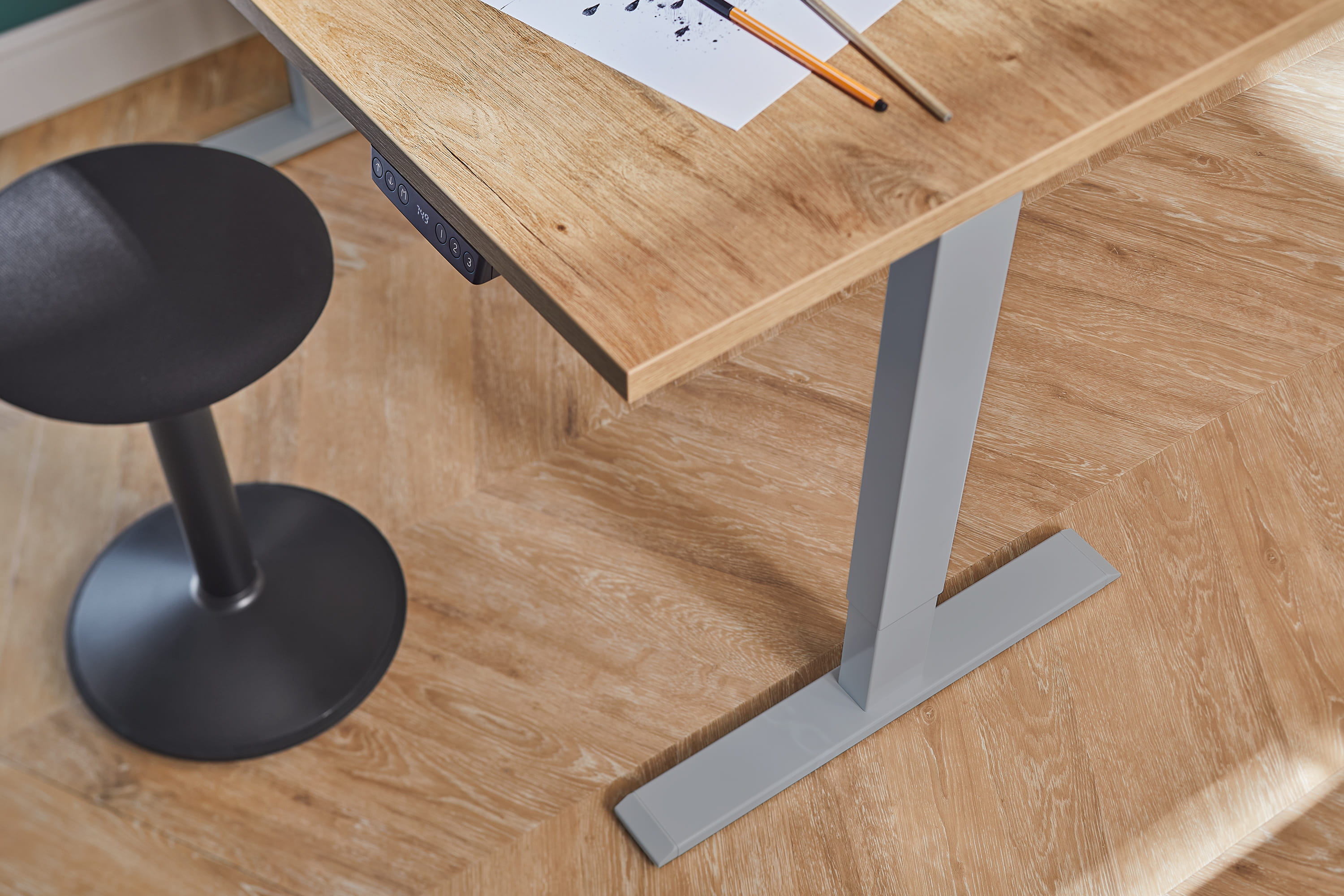 bild11_homedesk-eco_silber_3000x2000 bild11_homedesk-eco_silber_3000x2000