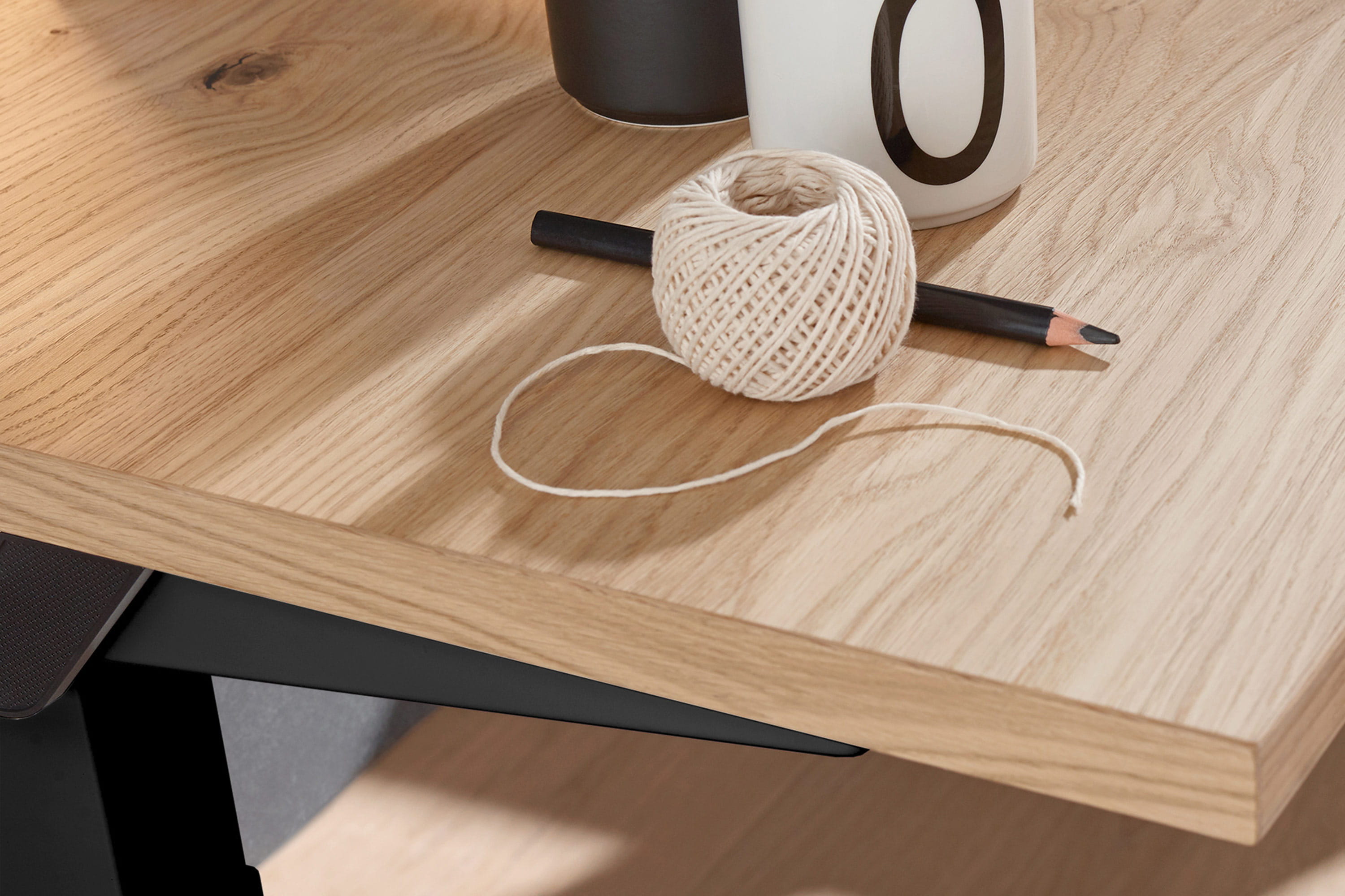 Veneered desktops wild oak Veneered desktops wild oak