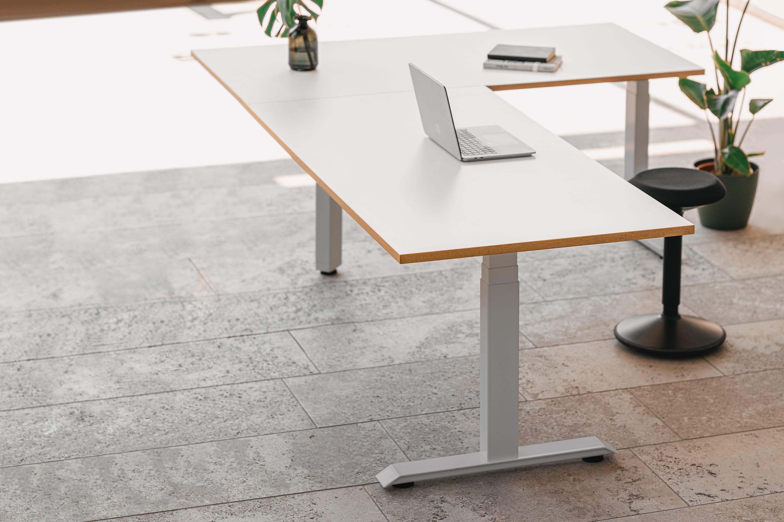 bild07_winkel_silber_3000x2000 bild07_winkel_silber_3000x2000