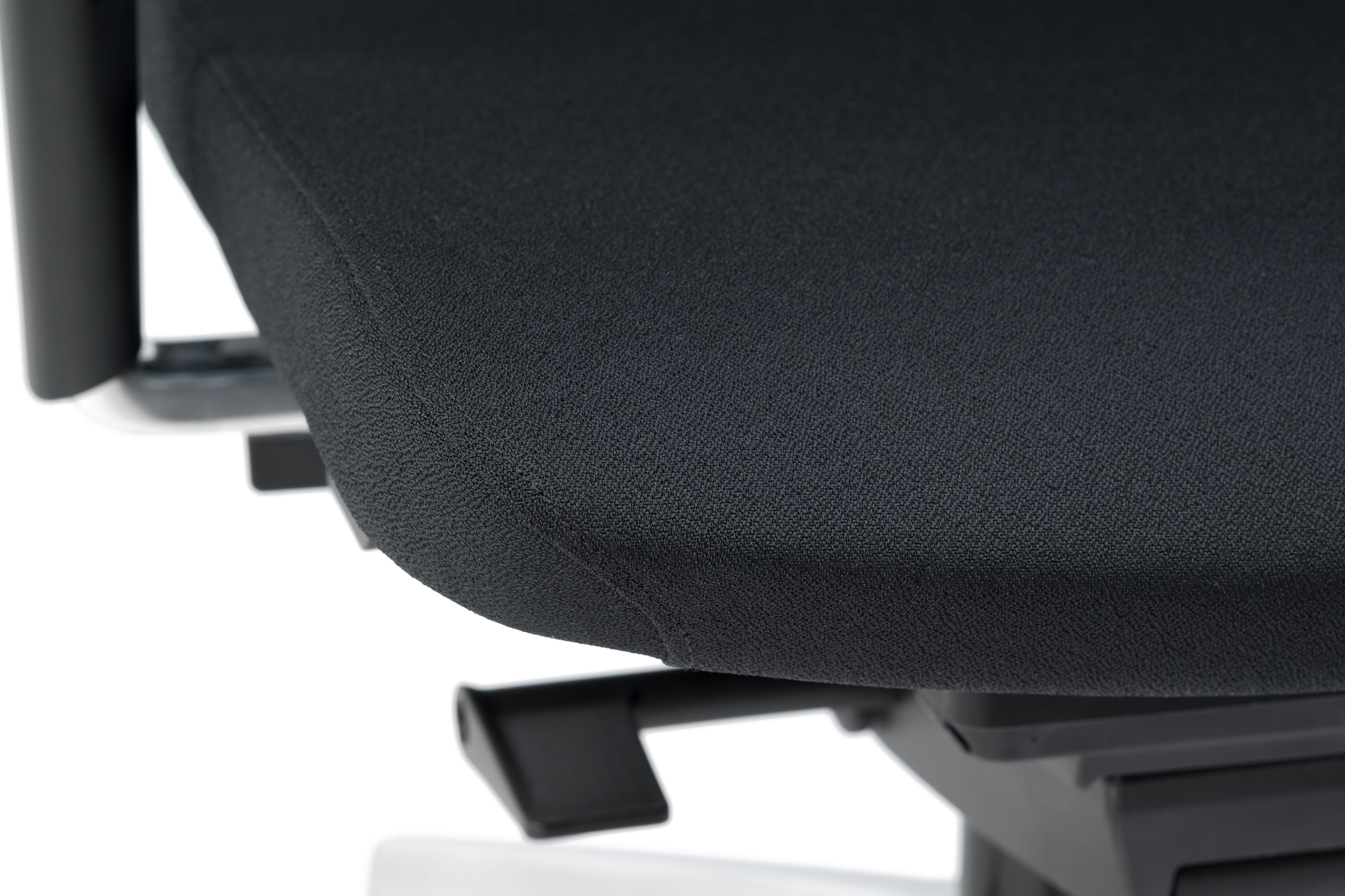 bild08_mt13_schwarz-schwarz_3000x2000 AGILIS MATRIX 3.13 – Chaise de bureau