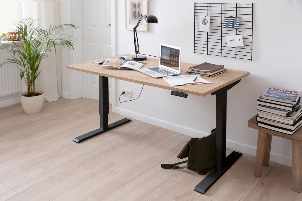 Homedesk with melamine coated table top